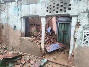 ढह गए लोगो के आशियाने, मुआवजा मांगने पर हमे ही लगे कानून सिखाने 2 IMG 20260806 WA00161 1