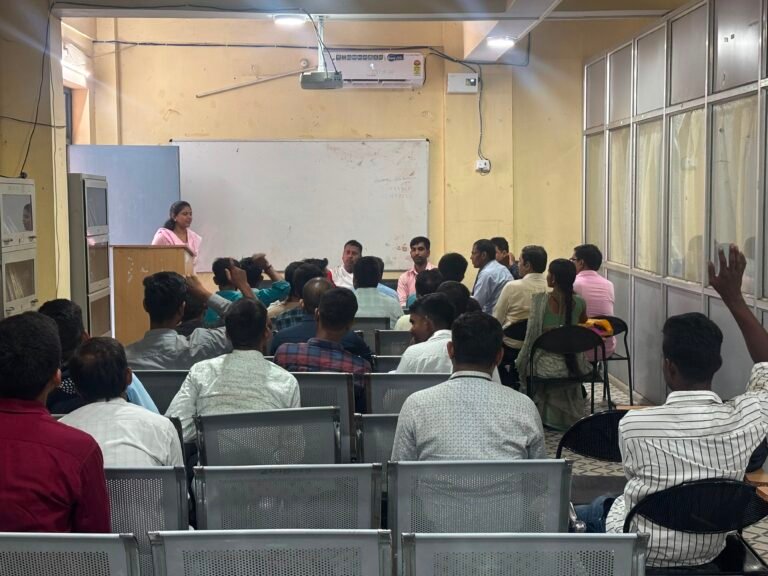 गया नियोजनालय के जॉब कैंप में 53अभ्यर्थियों का प्रथम चरण के साक्षात्कार के लिए चयन l