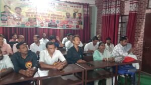नेशनल मीडिया प्रेस क्लब प्रादेशिक कार्यालय पर 80वें स्वतंत्रता दिवस के झंडारोहण के बाद शुरू हुई ऐतिहासिक तिरंगा यात्रा; भारत माता का कराया माल्यार्पण, 7 सूत्रीय मांगों को लेकर आमरण अनशन की दी सरकार को चेतावनी 3 IMG 20260815 WA0052