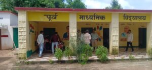 मजिस्ट्रेट की जांच में खुली महुली के सरकारी विद्यालय की पोल 3 IMG 20260821 WA0044