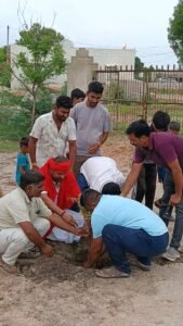 खारड़ा राम कुटिया आश्रम में हरियाला राजस्थान के तहत 15 अगस्त को पोधा रोपण किया। 8 IMG20260815143638 01
