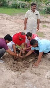 खारड़ा राम कुटिया आश्रम में हरियाला राजस्थान के तहत 15 अगस्त को पोधा रोपण किया। 3 IMG20260815144254 01