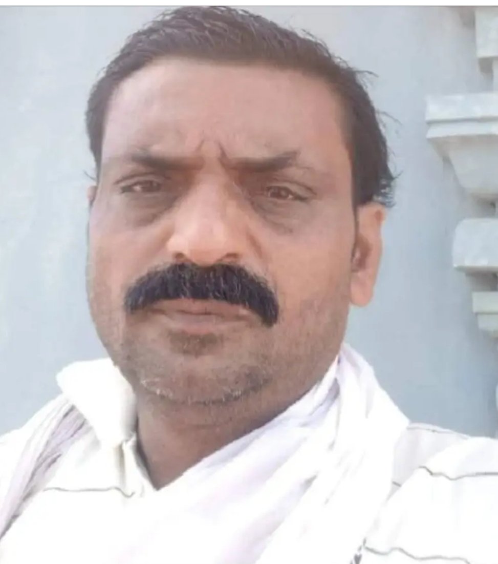 पूर्व सचिव ने जिला कलेक्टर सीधी से लगाई न्याय की गुहार, हाईकोर्ट के आदेश के बावजूद कार्रवाई लंबित होने का आरोप 2 Screenshot 2026 08 02 19 33 09 299 com.android.chrome edit