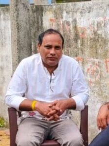 कमलापुर सचिव ओम सारण को ₹5000 की रिश्वत लेते हुए लोकायुक्त की टीम ने रंगे हाथों पकड़ा 2 Screenshot 20260812 163608 Facebook