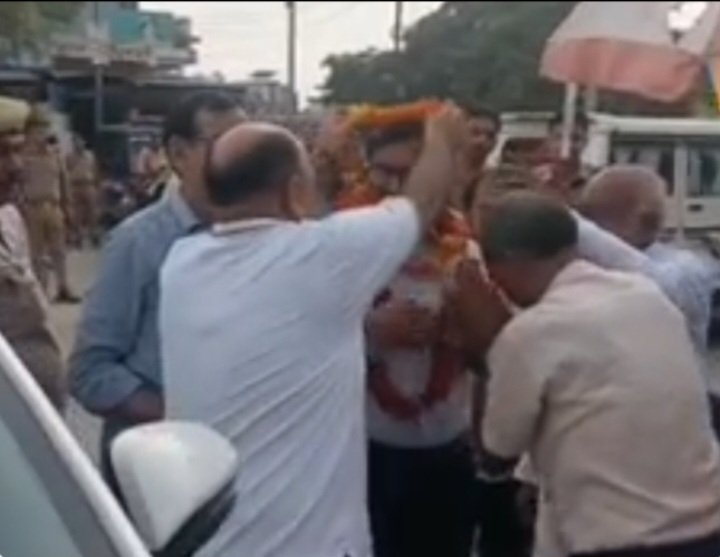 हाथरस सिकंद्राराऊ में प्रदूषण की शिकायतों पर सख्त हुए डॉ. आरपी सिंह, जांच के दिए निर्देश 3 Screenshot 20260821 204626 Gallery