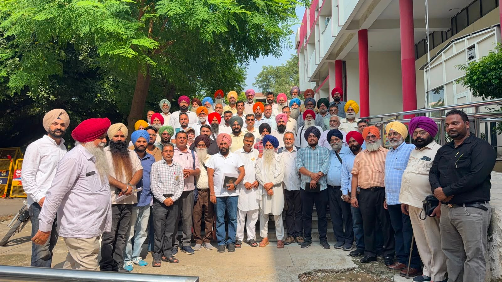 ਪੰਜਾਬ ਸਰਕਾਰ ਦੇ ਸਮੁੱਚੇ ਮੁਲਾਜ਼ਮ (ਦਫਤਰੀ/ ਫੀਲਡ) 27 ਅਗੱਸਤ ਨੂੰ ਜਾਣਗੇ ਸਮੂਹਿਕ ਛੁੱਟੀ ਤੇ ਅਤੇ ਤਹਿਸੀਲ/ ਜਿਲਾ ਕੇਂਦਰਾਂ ਤੇ ਕਰਨਗੇ ਪ੍ਰਦਰਸ਼ਨ : ਸਾਂਝੀ ਤਾਲਮੇਲ ਕਮੇਟੀ । 1 WhatsApp Image 2026 08 17 at 11.13.19 AM