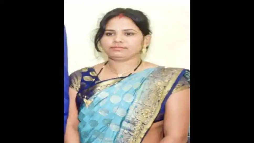 वाराणसी के फूलपुर में घरेलू कलह के बाद दर्दनाक हादसा: पति से कहासुनी के बाद महिला ने लगाई फांसी 1 aed8af4456880803e9becf6298e97e77ceadd5aa794a20dd4a136a60db4cb3ff.0