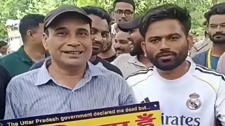 Election 2027: अमिताभ ठाकुर की पार्टी ने ‘मृत’ संतोष मूरत सिंह को बनाया प्रत्याशी, वाराणसी की शिवपुर सीट से ठोकेंगे ताल