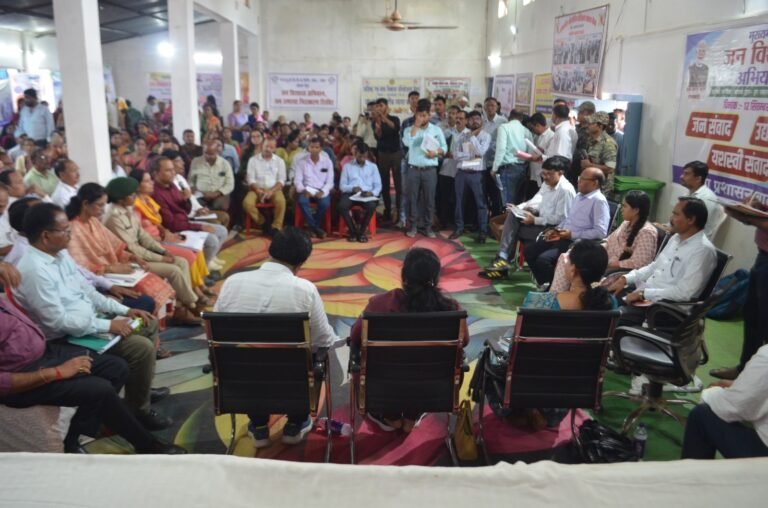 बालाघाट जिले के बैहर में लगा जन-विश्वास अभियान का जिला स्तरीय शिविर,