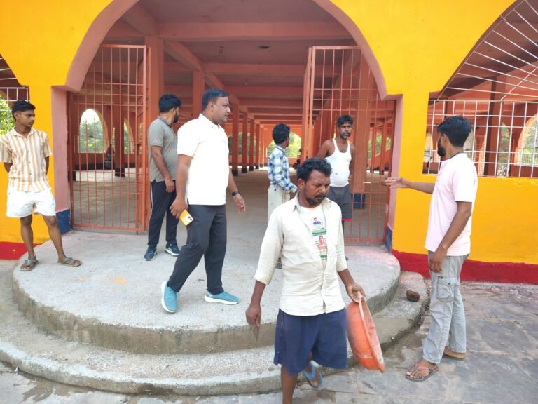 पितृपक्ष मेला 2026को लेकर प्रेतशिला वेदी स्थल का निरीक्षण, पांच दिनों में शेष कार्य पूर्ण करने का निर्देश l