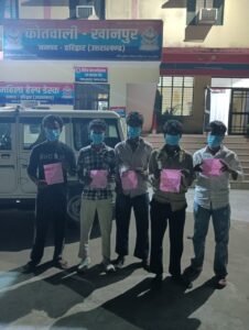 सार्वजनिक शांति एवं कानून-व्यवस्था भंग करने वालों के विरुद्ध पुलिस का सख्त रुख कर पुलिस ने की कार्रवाई।