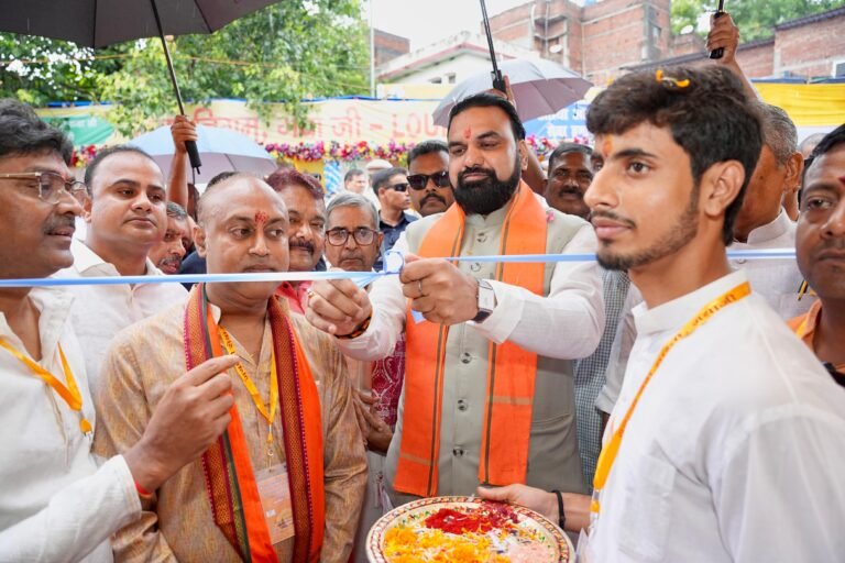 पितृपक्ष मेला में आनेवाले श्रद्धालुओं को बेहतर सुविधाएं दे, अतिथि देवों भव की भावना से करे स्वागत -मुख्यमंत्री