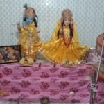 अलवर के ऐतिहासिक गांव रेटा में नौहवार राधा कृष्ण जी मंदिर पर श्री कृष्ण जन्मोत्सव की भव्य तैयारिया