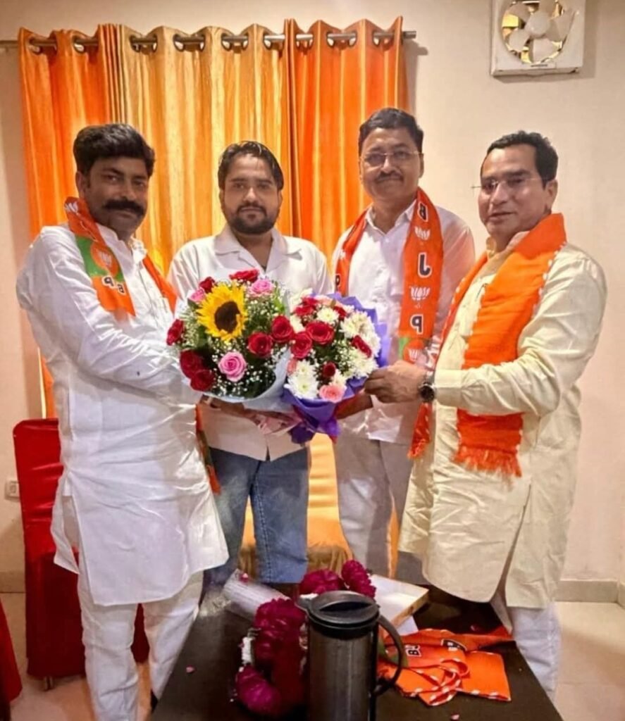अलवर जिला प्रमुख की रेस में बन्नाराम मीणा 1 अलवर जिला प्रमुख की रेस में बन्नाराम मीणा - ALWAR, राजस्थान
