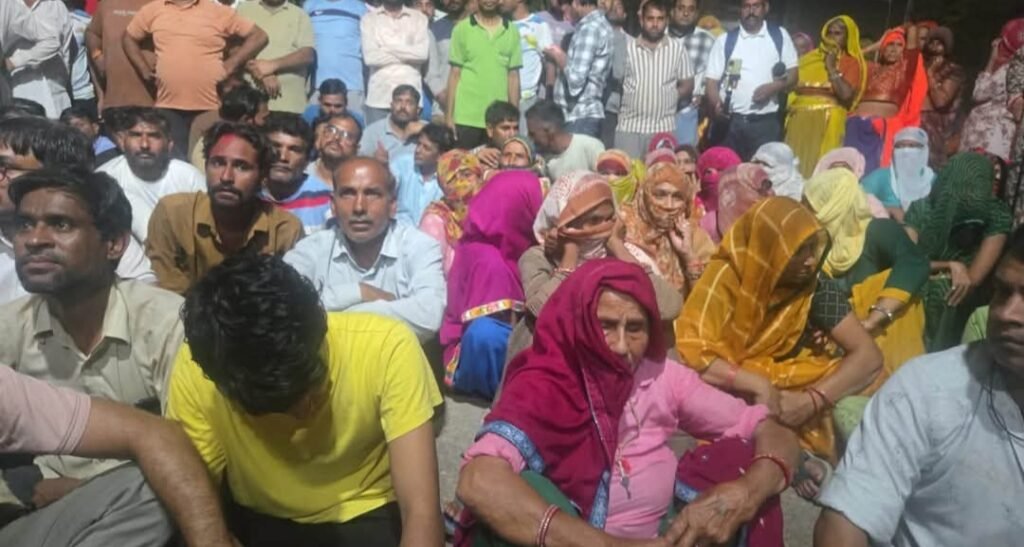 नीमराना, निकाय चुनाव में खाकी वर्दी पर उठे गंभीर सवाल, पार्षदो को धमकाने एवम पुलिस राजनीतिक इस्तेमाल के आरोप इस्तेमाल के आरोप 1 नीमराना, निकाय चुनाव में खाकी वर्दी पर उठे गंभीर सवाल, पार्षदो को धमकाने एवम पुलिस राजनीतिक इस्तेमाल के आरोप इस्तेमाल के आरोप - ALWAR, राजस्थान