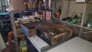 पुलिस चौकी से 50 मीटर दूर दुकान में चोरी, 1.80 लाख की नकदी ले उड़े चोर