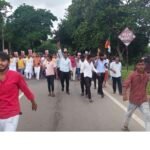 रामपुर विधानसभा में छोटे सरकार उर्फ़ नागेश प्रताप सिंह और प्रमोद तिवारी जी की पुत्री आराधना मिश्रा के बीच चुनावी माहौल गर्म हुआ।