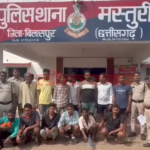 मस्तूरी के गतौरा में गणेश पंडाल बना रणभूमि,
