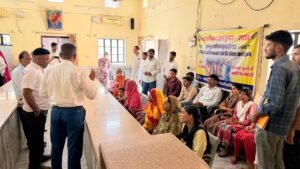नगर निकाय चुनाव-2026 स्वीप कार्यक्रम के अन्तर्गत घुमन्तु एवं ट्रांसजेण्डर मतदाताओं से मतदान संबंधी संवाद कार्यक्रम आयोजित