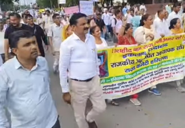 गेस्ट टीचर्स ने आज कुरुक्षेत्र मे किया CM आवास का घेराव - KARNAL, हरियाणा