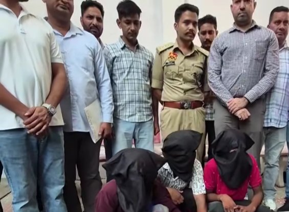 पेठा कारीगर कालीचरण के हत्यारे आये पुलिस के शिकंजे मे