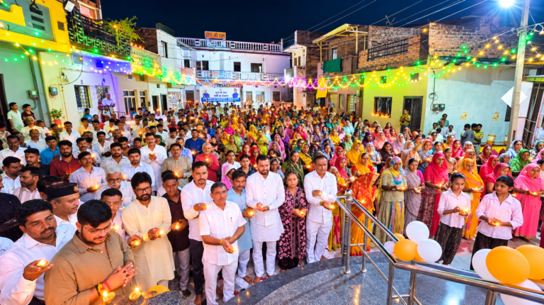 नागदा के पाल्या कला में दीपों से जगमगाया श्रीराम-जानकी मंदिर, पीएम मोदी के जन्मदिवस पर हुई महाआरती 49 बूथों पर भी हुआ दीप प्रज्वलन