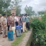 जिलाधिकारी के निर्देश पर मौदहा में खाद्य सुरक्षा विभाग का अभियान, करीब 64 हजार रुपये की दूषित खाद्य सामग्री मौके पर नष्ट करा्ड ग्ड