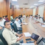 जिला कलक्टर ने की ग्रामीण विकास व पंचायती राज विभाग की योजनाओं की समीक्षा आवश्यक कार्यों को शीघ्र पूरा करने के दिये निर्देश