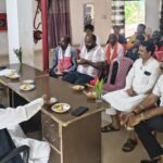 🚨गणेशोत्सव और तीज को लेकर कुसमी में पुलिस-प्रशासन की तैयारी, शांति समिति की बैठक में सुरक्षा व्यवस्था पर चर्चा* *त्योहारों को शांतिपूर्ण एवं सौहार्दपूर्ण माहौल में मनान अपील,