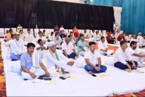 संगठन सृजन अभियान के प्रशिक्षण शिविर में शामिल हुए कुसमी ब्लॉक कांग्रेस अध्यक्ष हरीश मिश्रा सरगुजा संभाग के ब्लॉक अध्यक्षों एवं मास्टर ट्रेनर्स को संगठन मजबूती का मिला मार्गदर्शन