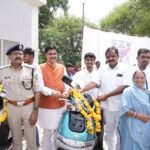 सेवा संकल्प में विद्यार्थियों ने दिखाई प्रतिभा, भाषण में सुरेंद्र सिंह रहे अव्वल जिला स्तरीय भाषण-चित्रकला प्रतियोगिता में प्रतिभागियों को शील्ड व प्रमाण-पत्र; पात्र टॉपर विद्यार्