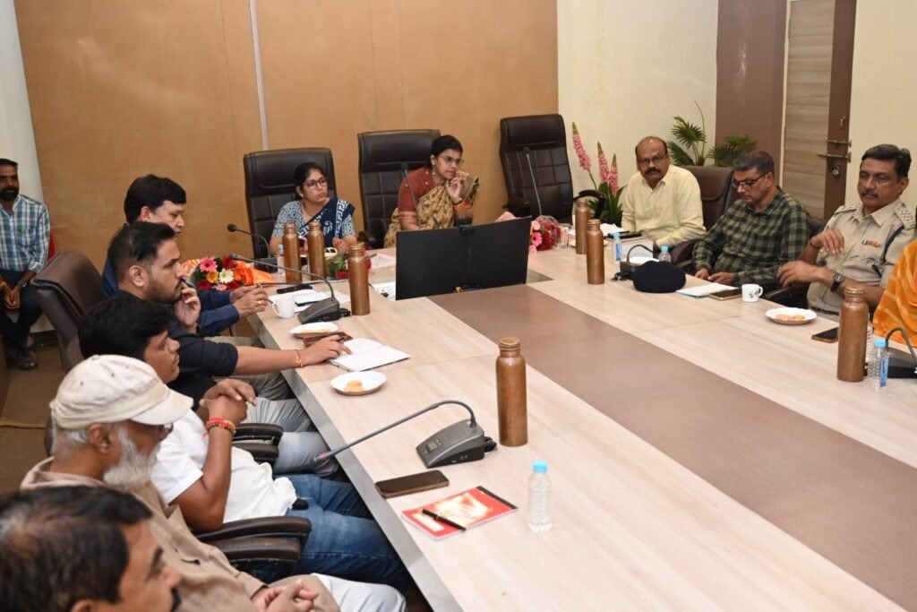बाल अधिकार संरक्षण आयोग की अध्यक्ष ने अधिकारियों के साथ की समन्वय बैठक बालिका छात्रावास का निरीक्षण एवं बाल अधिकारों से जुड़े मामलों में प्रभावी कार्रवाई के दिए निर्देश - धार, मध्य प्रदेश