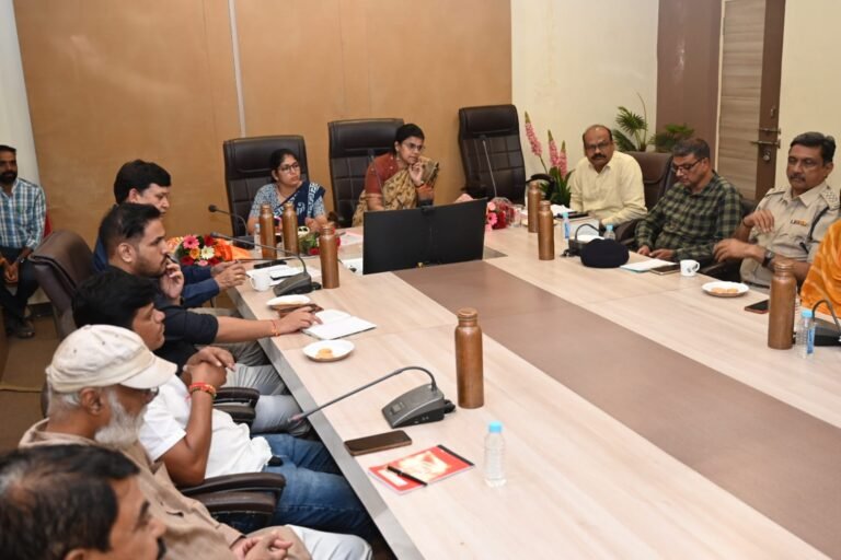बाल अधिकार संरक्षण आयोग की अध्यक्ष ने अधिकारियों के साथ की समन्वय बैठक बालिका छात्रावास का निरीक्षण एवं बाल अधिकारों से जुड़े मामलों में प्रभावी कार्रवाई के दिए निर्देश