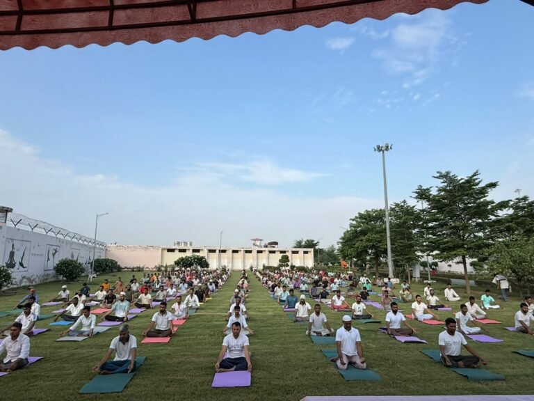 सेवा संकल्प अभियान के तहत जिला कारागार नूह में योग एवं आशीर्वाद का दीया कार्यक्रम आयोजित