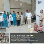 तावडू शहर के एक निजी अस्पताल में दमकल विभाग ने विशेष मार्क ड्रिल का किया आयोजन