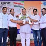 जूनियर एशिया कप में गोल्ड जीतने वाले चिराग धारीवाल को हिंद हाई स्कूल में किया सम्मानित।