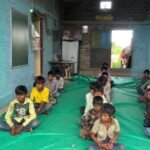 5 साल से स्कूल की अपनी छत नहीं: किराए के मकान में पढ़ने को मजबूर 35 बच्चे