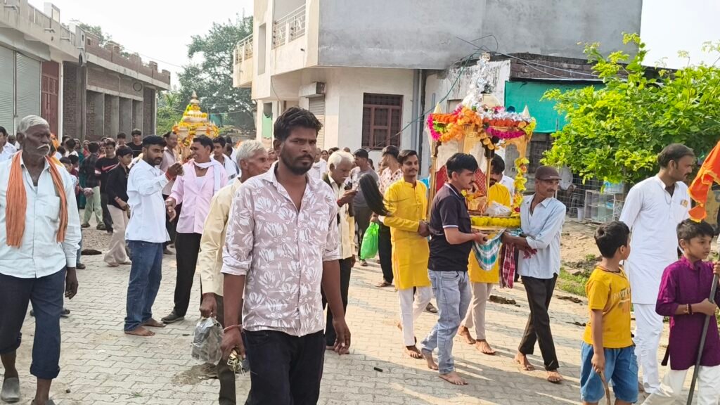 जलझूलनी एकादशी पर्व धूमधाम से मनाया गया 1 जलझूलनी एकादशी पर्व धूमधाम से मनाया गया - JHALAWAR, राजस्थान