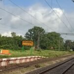 शाहाबाद-अंझी स्टेशन पर ठहराव के आश्वासन के बाद भी यात्रियों की उम्मीदें अधूरी, जनता पूछ रही—आखिर कब रुकेगी ट्रेन?