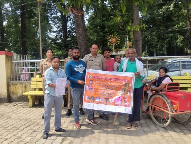 *15 सितंबर 2026: दिव्यांगों की 5 सूत्रीय मांगों को लेकर प्रदेश के 17 जिलों में जोरदार प्रदर्शन, जिलाधिकारियों को सौंपा ज्ञापन*