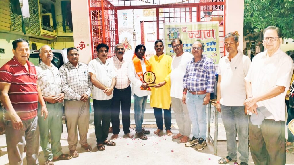 गणेशोत्सव एवं हिन्दी पखवाड़े पर चित्रकला प्रतियोगिता आयोजित 1 गणेशोत्सव एवं हिन्दी पखवाड़े पर चित्रकला प्रतियोगिता आयोजित - KOTA, राजस्थान