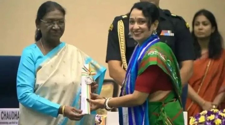 धनबाद की मुनमुन भट्टाचार्य को मिला राष्ट्रीय शिक्षक﻿ सम्मान, राष्ट्रपति ने किया पुरस्कृत - धनबाद, झारखंड