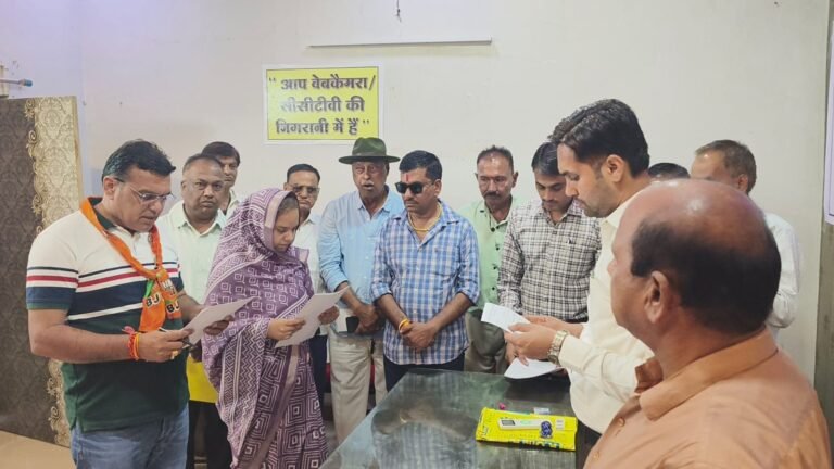 बेगूं नगर पालिका अध्यक्ष पद के लिए भाजपा की गरिमा शर्मा और कांग्रेस की ममता धाकड़ ने भरा नामांकन