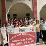 राजकीय महिला महाविद्यालय नारनौल में एचआईवी एड्स जागरूकता अभियान और जागरूकता ट्रेंनिग करवाई गई।* *सही जानकारी और जागरूकता से एचआईवी एड्स को फैलने से रोका जा सकता है डॉ अमित चौधरी*
