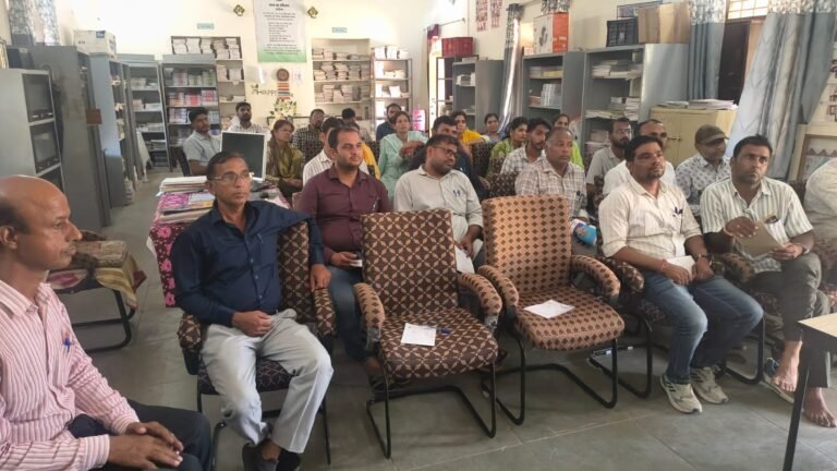 राजगढ़ में दो दिवसीय क्लस्टर स्तरीय कार्यशाला आयोजित, अंग्रेजी-गणित शिक्षण को लेकर हुआ मंथन