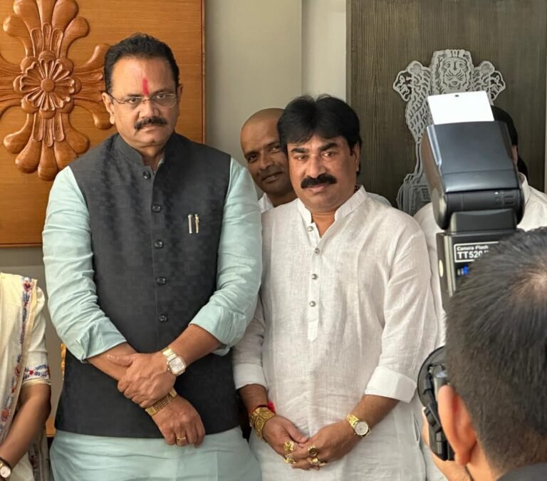 જય ભારત સાથ જણાવવાનું કે અખિલ ગુજરાત માછીમાર મહામંડળ ના પ્રમુખ શ્રી કિશોરભાઈ મોહન ભાઈ કુહાડા ના અધ્યક્ષ સ્થાને એક માછીમાર ડેલીગેશન ગુજરાત રાજ્ય ના મત્સ્યોદ્યોગ મંત્રી શ્રી જીતુભાઈ