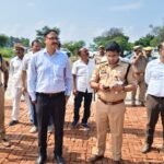 रिपोर्टर-अनिरुद्ध अग्रहरि विधायक धनघटा, डीएम व एसपी द्वारा उप मुख्यमंत्री बृजेश पाठक के जनपद आगमन के दृष्टिगत कार्यक्रम स्थल का किया गया संयुक्त निरीक्षण तैयारियों का जायजा