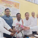 रिपोर्टर-अनिरुद्ध मुख्यमंत्री योगी आदित्यनाथ ने भारत टैक्सी एवं मुख्यमंत्री कृषक समृद्धि योजना का किया गया शुभारम्भ नगर पालिका अध्यक्ष जगत जायसवाल की उपस्थिति में जनपद में हुआआयोजन