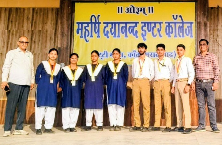 कांठ: महर्षि दयानंद इंटर कॉलेज के पांच बच्चों का मंडलीय ताइक्वांडो प्रतियोगिता के लिए चयन