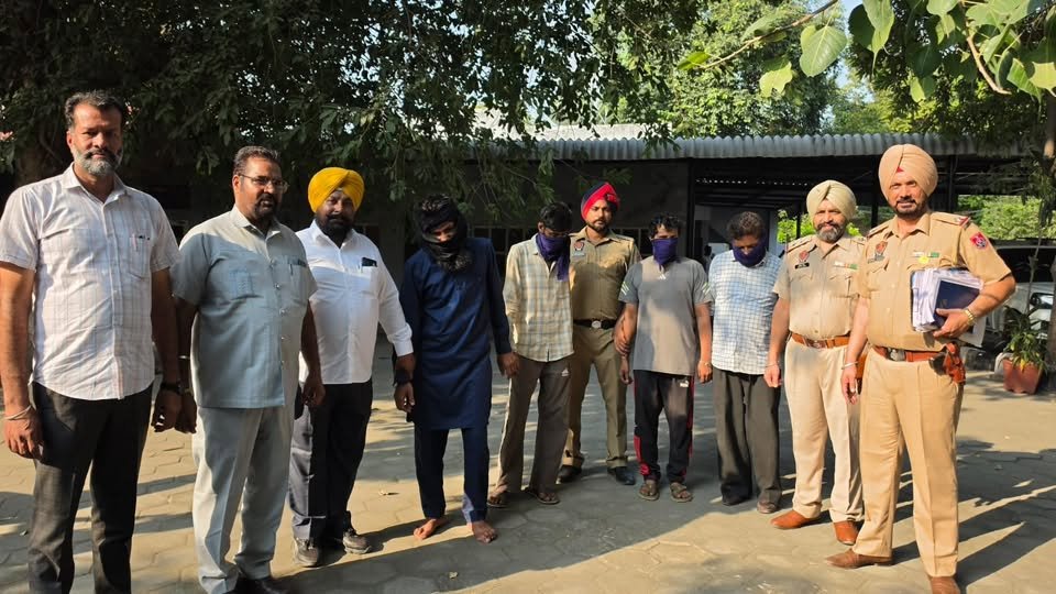 कई राज्यों में ट्रक लूट की वारदातें करने वाले गिरोह का पर्दाफाश, 4 आरोपी गिरफ्तार - ਲੂਿਧਆਣਾ, पंजाब